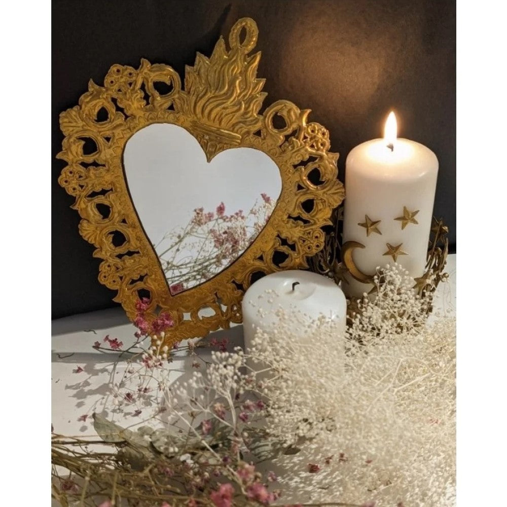Mirror- María
