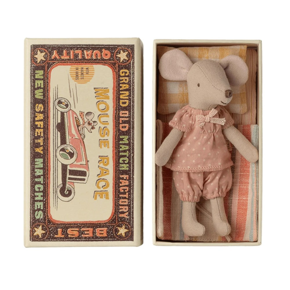 Big sister mouse in matchbox