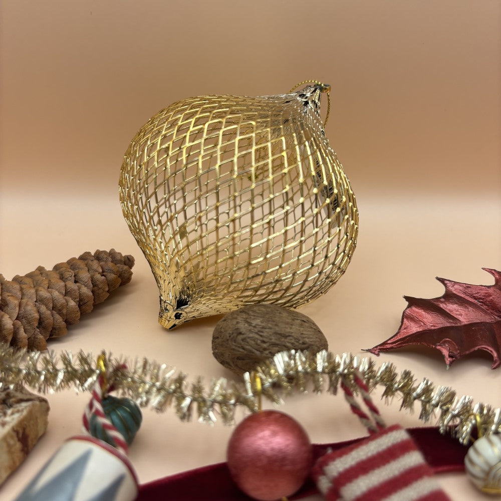Metallic Wire Open Onion Ornament