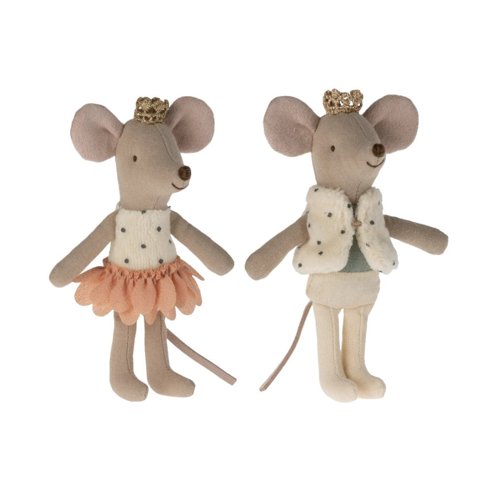 Royal twins mice