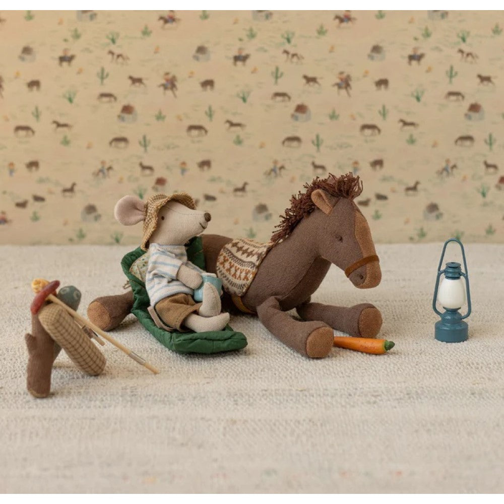 Hiker mouse, Big brother - Stripes