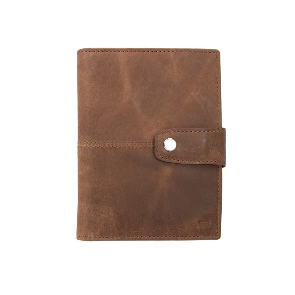 Passport Holder AirTag  - Brushed Brown