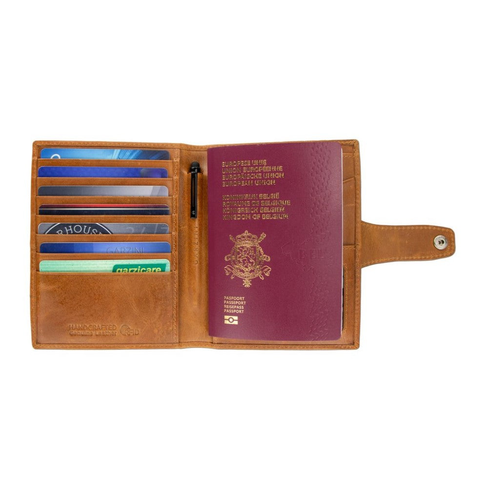 Passport Holder AirTag  - Brushed Cognac