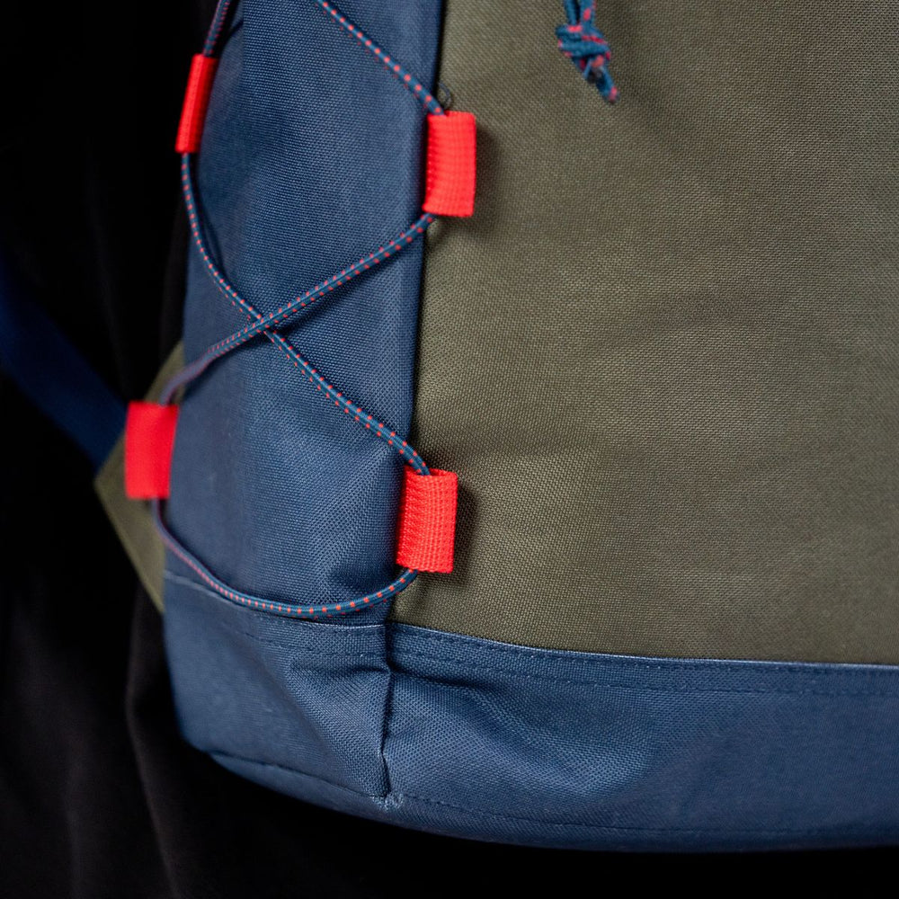 Rolltop Backpack - Navy/Khaki
