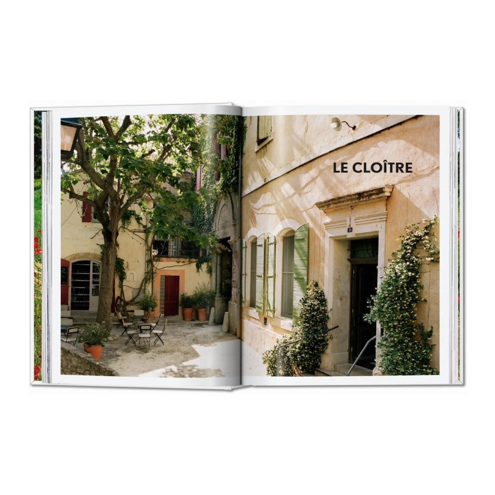 Living in Provence. 40th Ed.