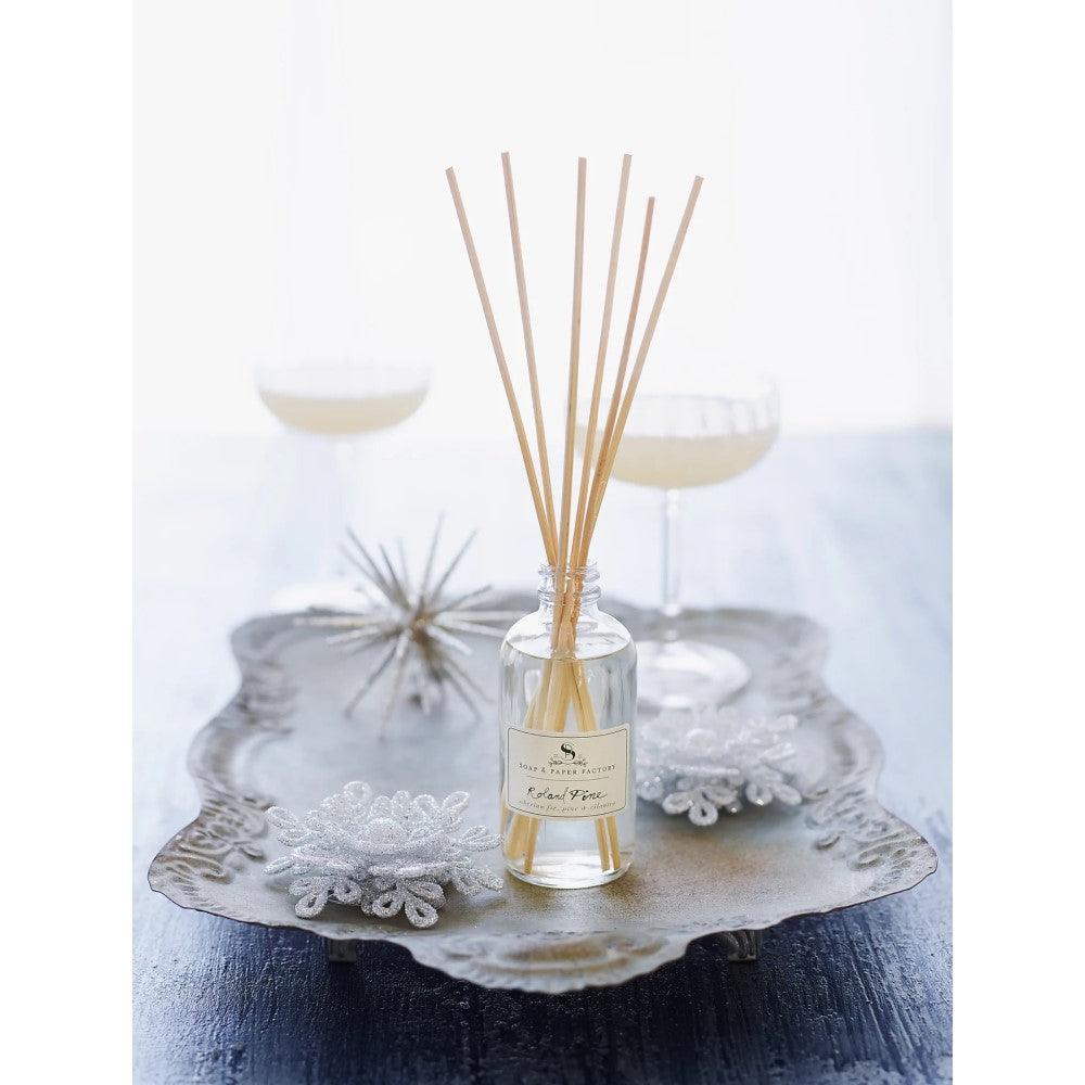 Roland Pine 3.65oz Reed Diffuser